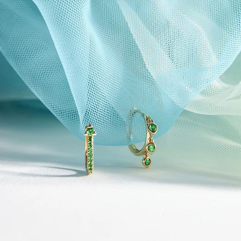 AURELIE GI Ezme Tsavorite Single Huggie Hoop