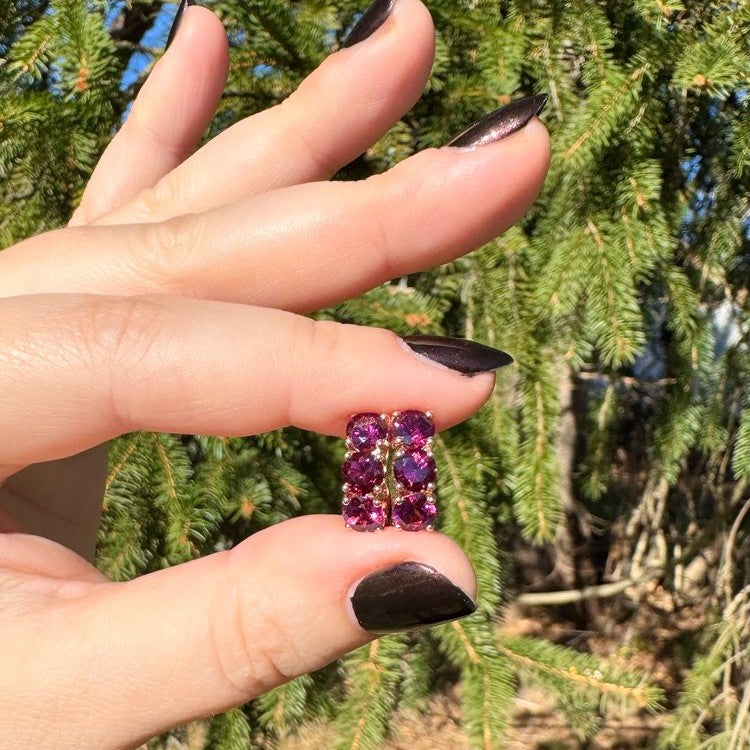 Jane Taylor 5mm Super Hugs Hoops in Rhodolite Garnet