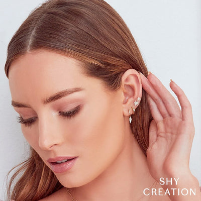 Shy Creation Single Diamond Bezel Huggies