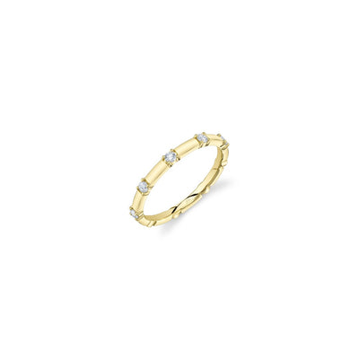 Shy Creation Diamond Station Ring