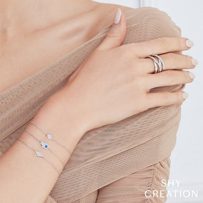 Shy Creation Diamond Pave Circle Bracelet