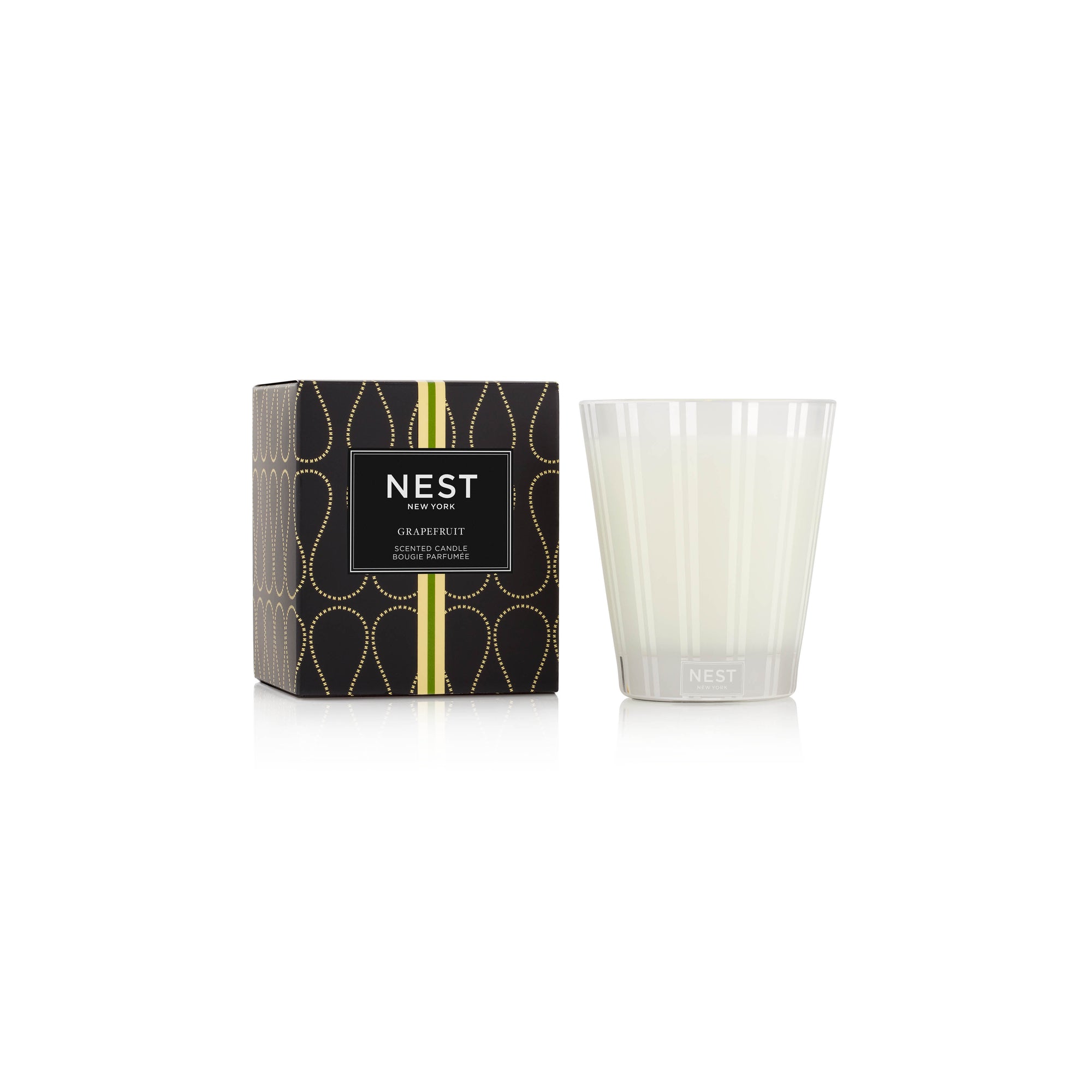 NEST Fragrances Classic Candle in Grapefruit