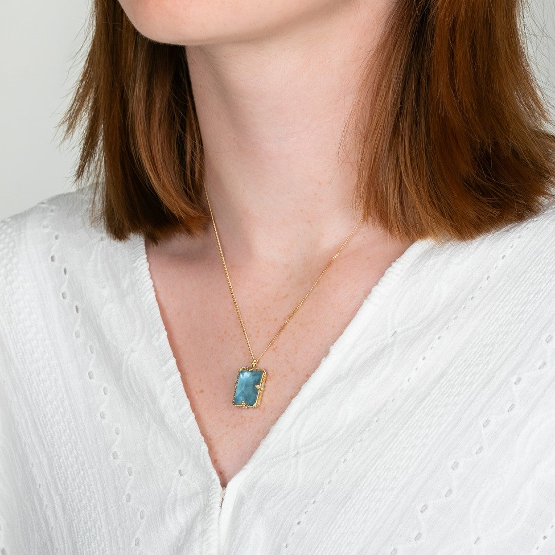 Amáli Rectangular Aquamarine Necklace