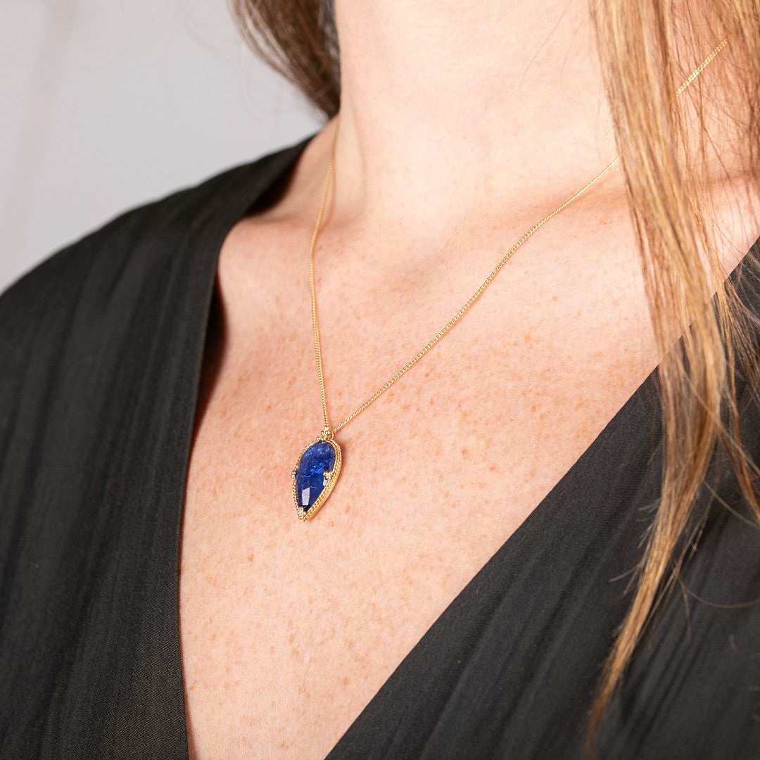 Amáli Blue Tanzanite Necklace