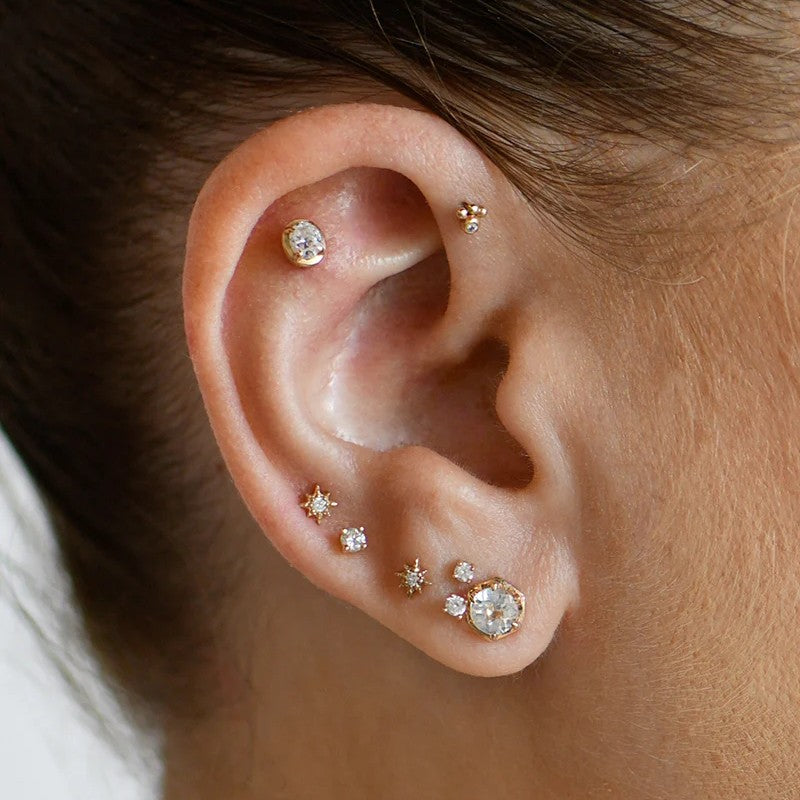 Anzie Clear Topaz Melia Claw Prong Studs