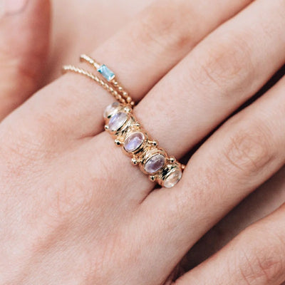 Anzie Méditerranée Moonstone Oval Arch Ring