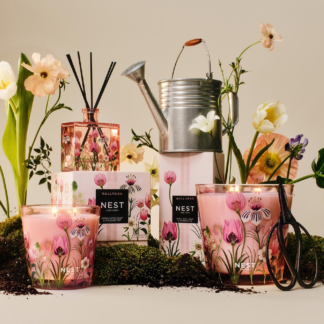 NEST Fragrances Decorative 3-Wick Candle in Himalayan Salt & Rosewater