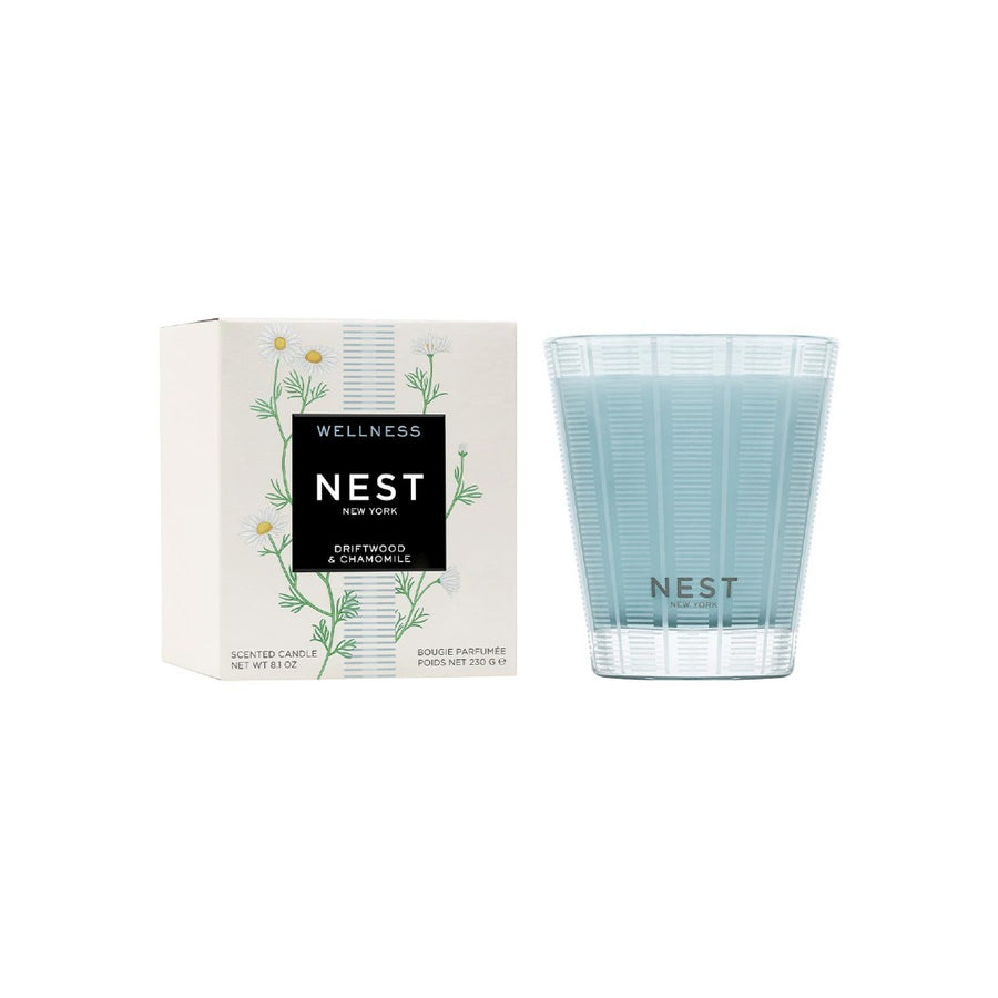 Nest Fragrances Classic Candle in Driftwood & Chamomile