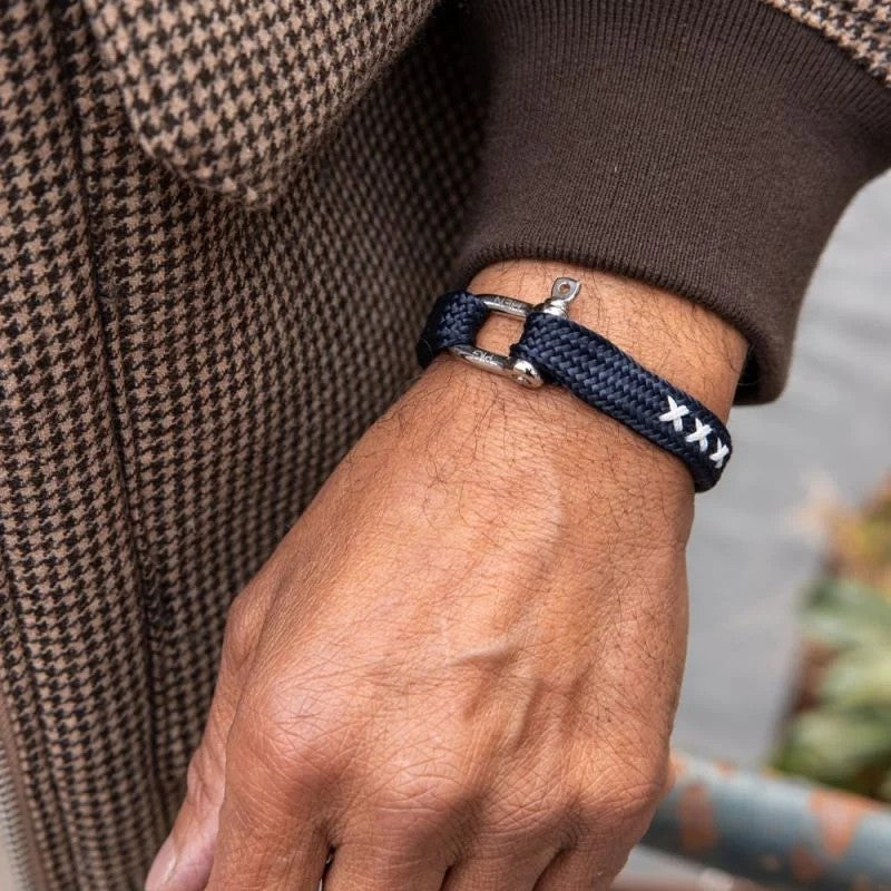 Pig & Hen Sharp Simon COA Navy | Silver Men's Bracelet