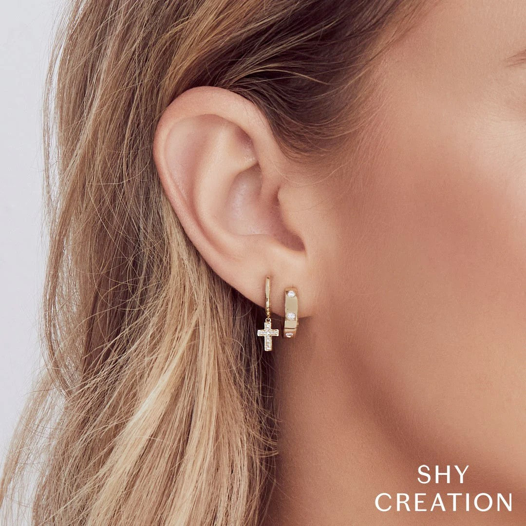 Shy Creation Burnished Diamond Huggie Hoops