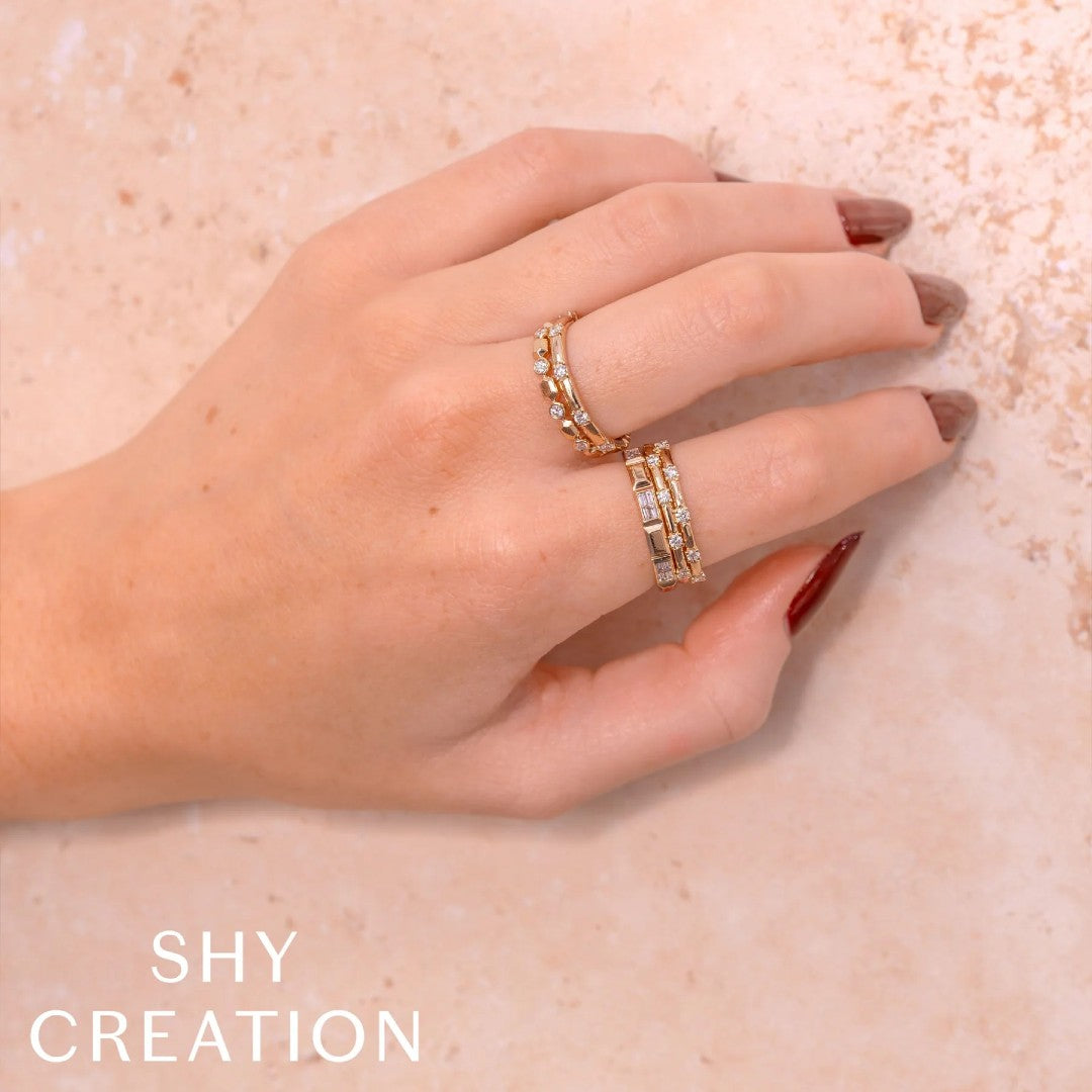 Shy Creation Diamond Station Ring