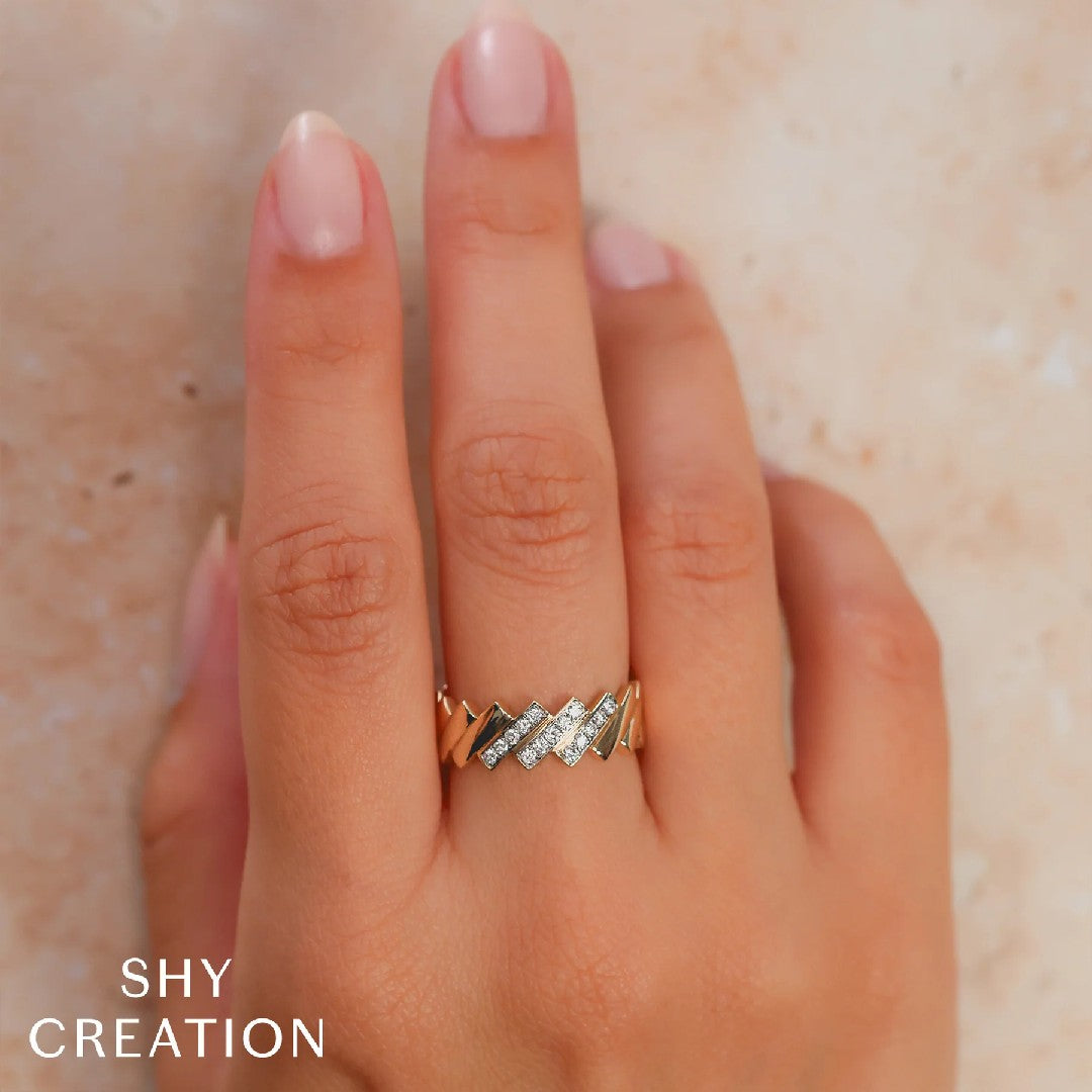 Shy Creation Diamond Domino Ring