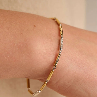 Close-up of Ti Sento bar bracelet links, alternating rope texture and pavé zirconia detail