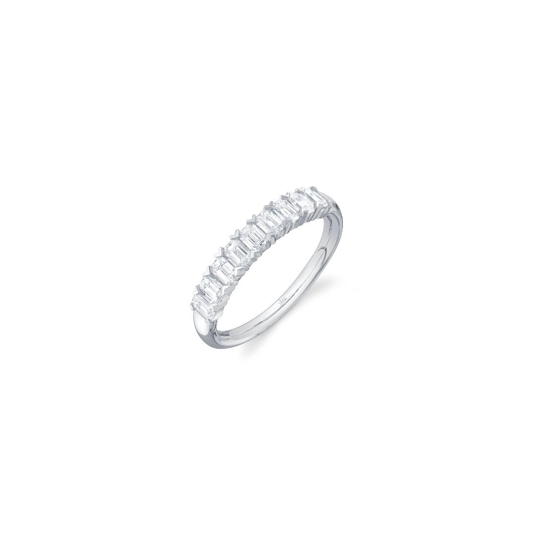 Shy Creation Emerald Cut Diamond Ring