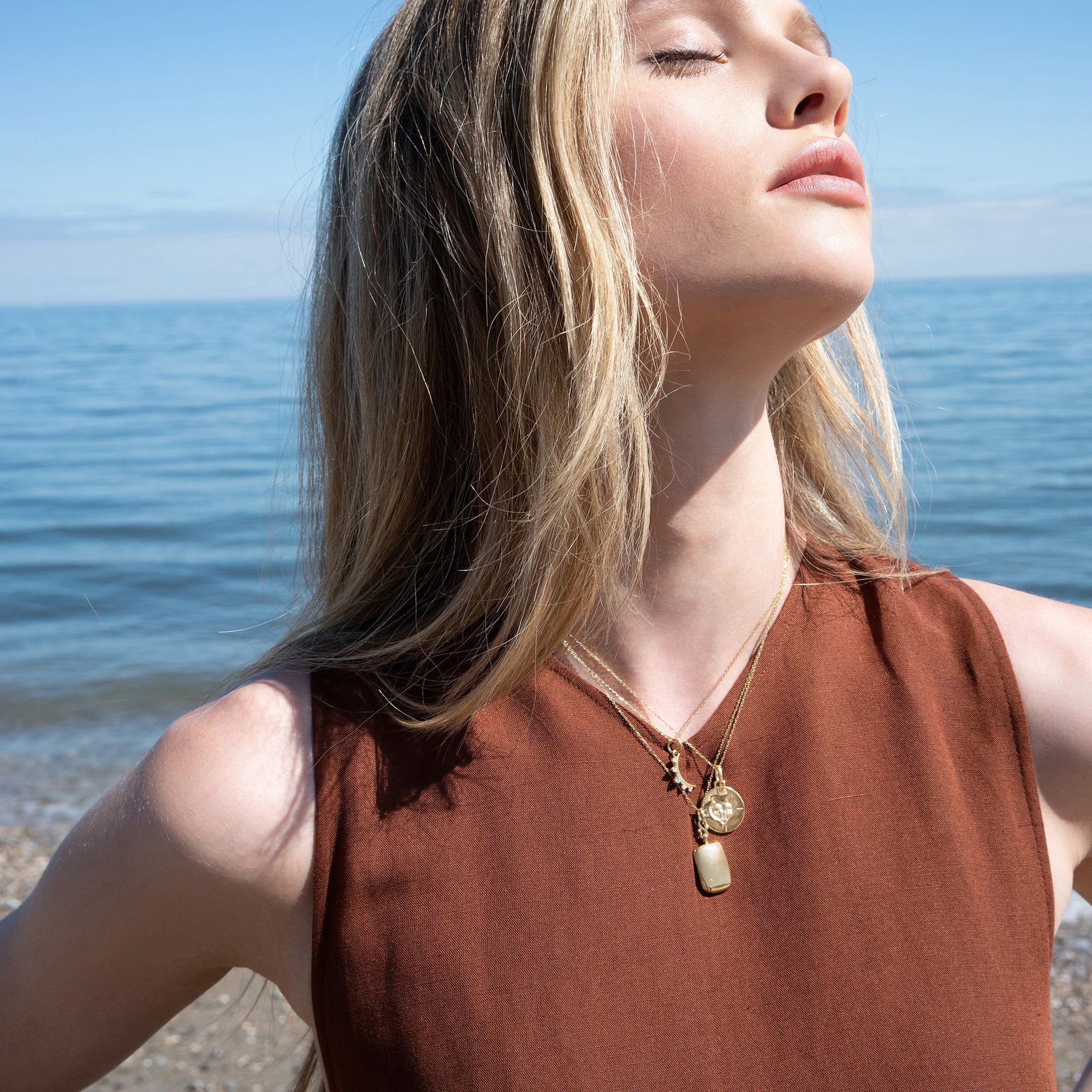 Monica Rich Kosann Petite Moon and Diamond Necklace in Yellow Gold