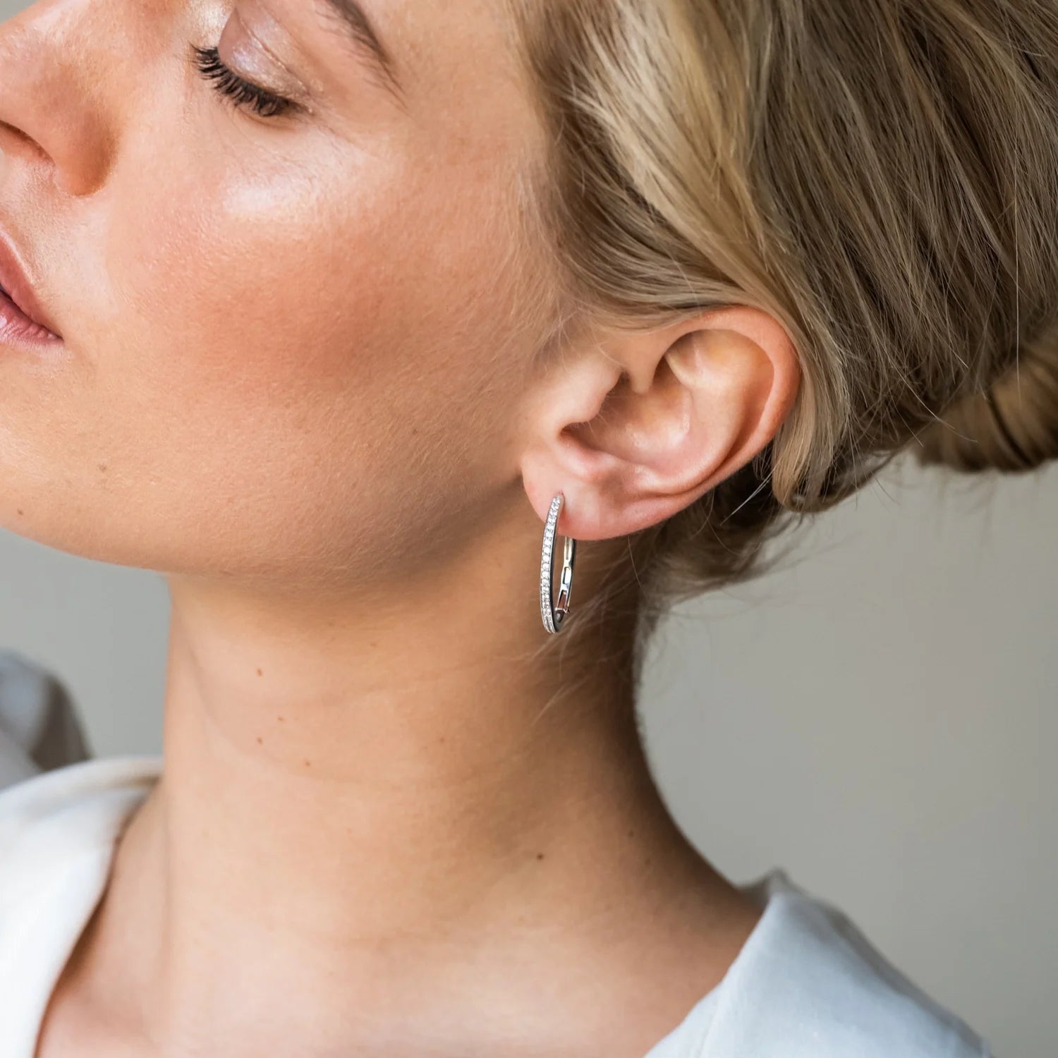 Ti Sento Milano Silver Oval Zirconia Hoops